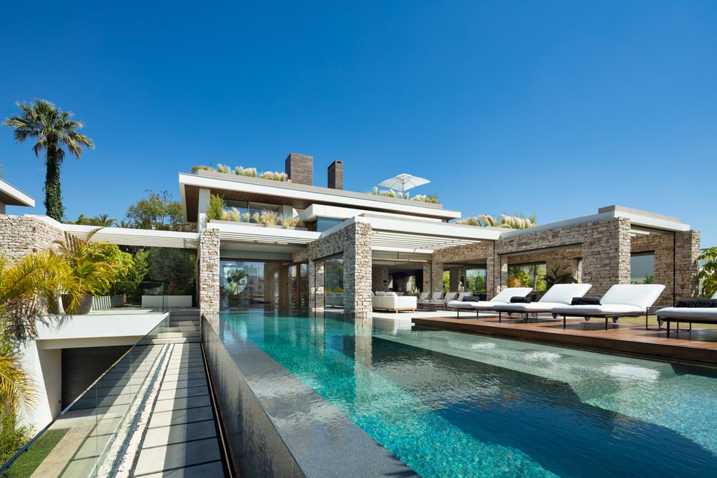 Luxury House for sale in Marbella, 6 950 000 €, Photo 2