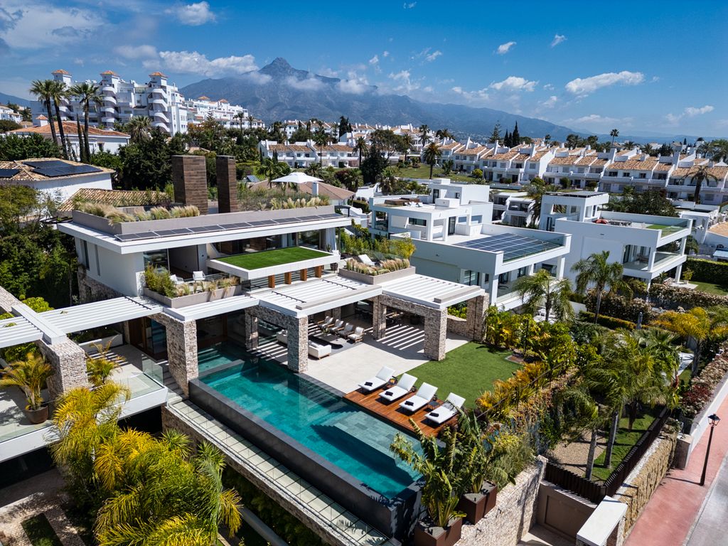 Luxury House for sale in Marbella, 6 950 000 €, Photo 3