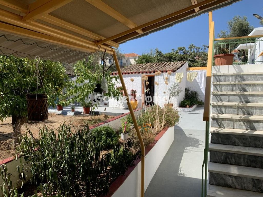 Maison de luxe à vendre à Spétses, 621 000 €, Photo 2
