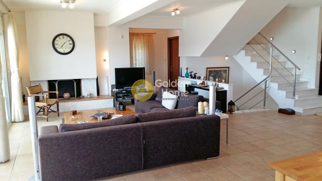 Luxury House for sale in Malesína, 1 200 000 €, Photo 3