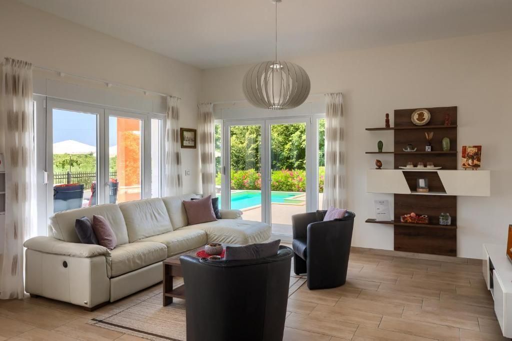 Luxury House for sale in Kaštel, 0 €, Photo 7