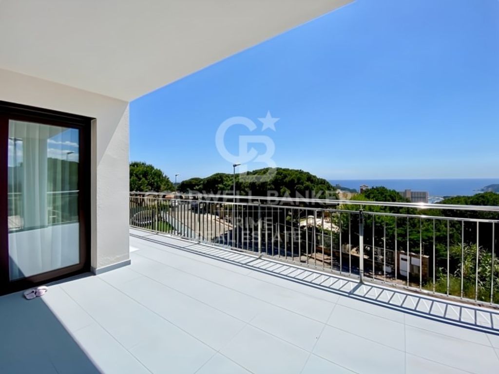 Luxury House for sale in Sant Feliu de Guíxols, 2 000 000 €, Photo 3