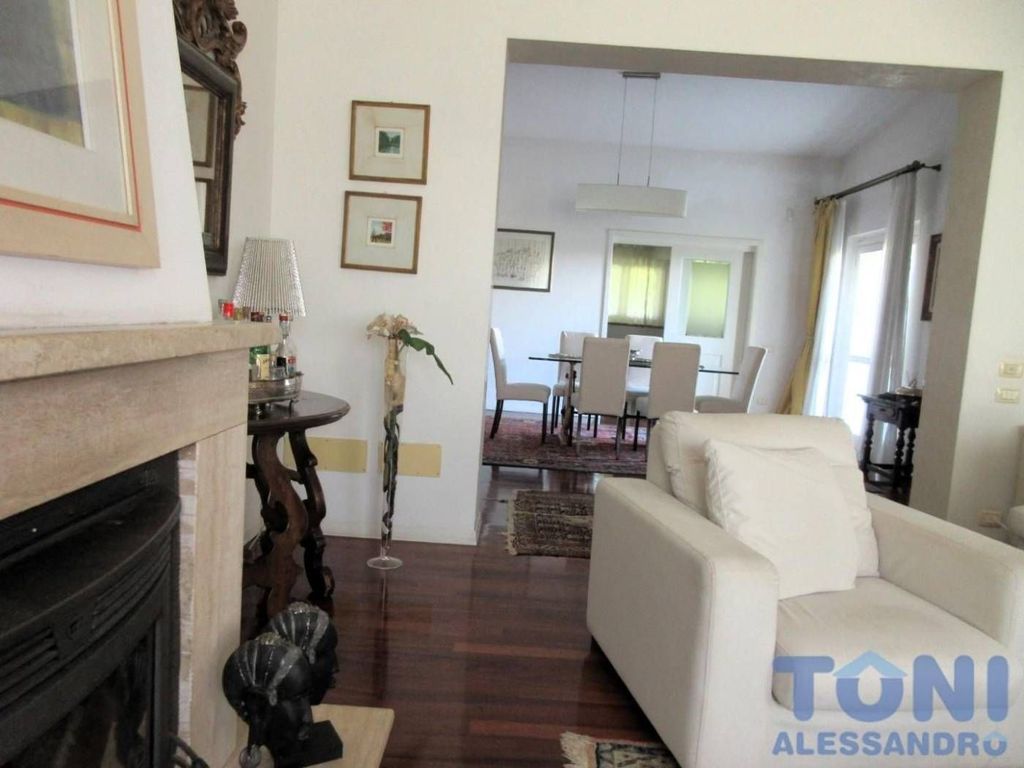 Luxury House for sale in Montelupo Fiorentino, 690 000 €, Photo 2