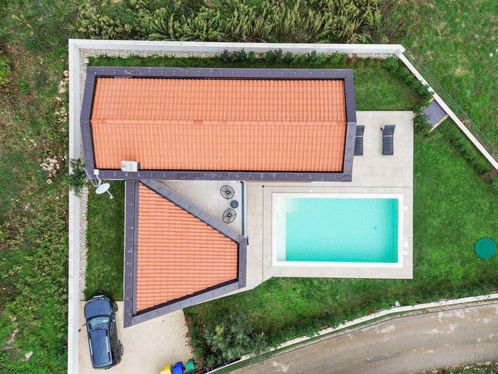 Luxury House for sale in Krnica, 830 000 €, Photo 2