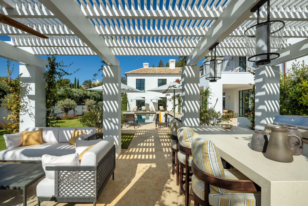 Luxury House for sale in Marbella, 10 750 000 €, Photo 3