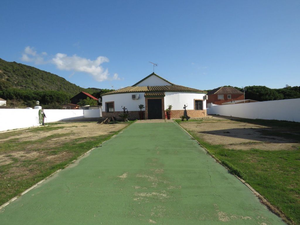 Luxury House for sale in Barbate, 600 000 €, Photo 2