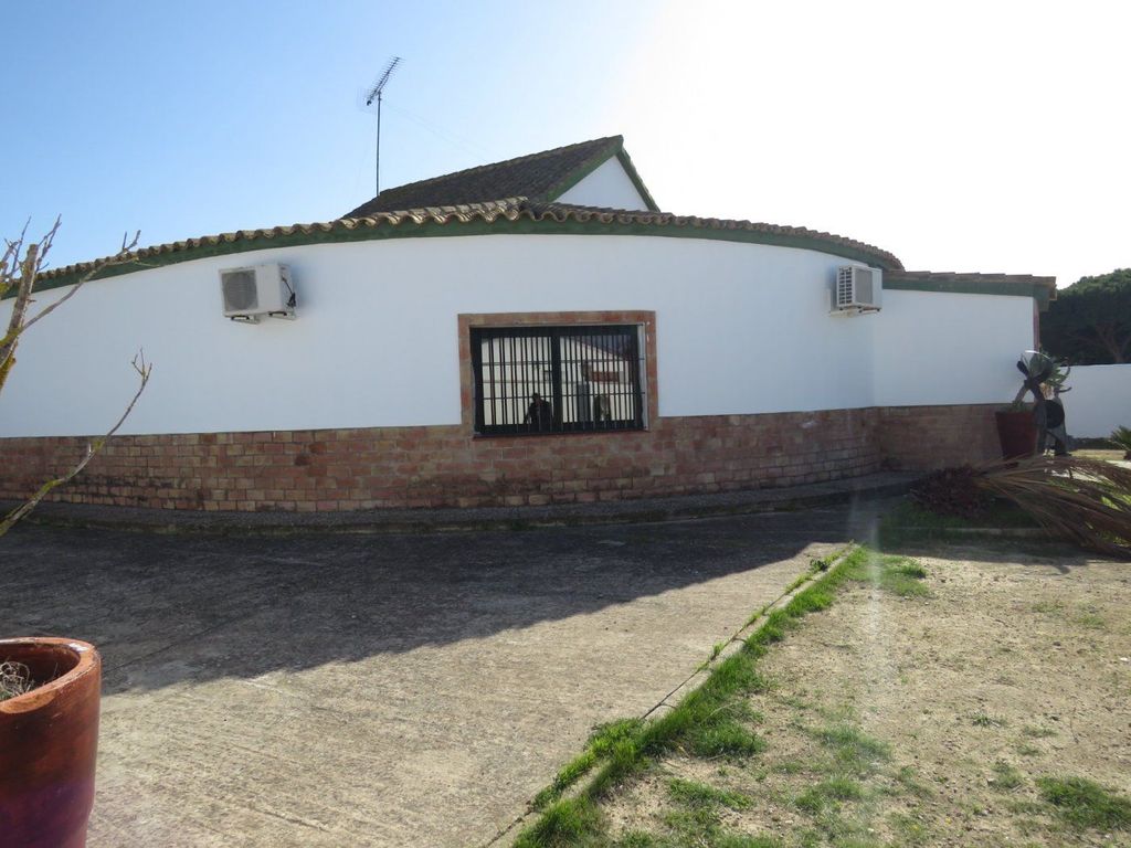 Luxury House for sale in Barbate, 600 000 €, Photo 6