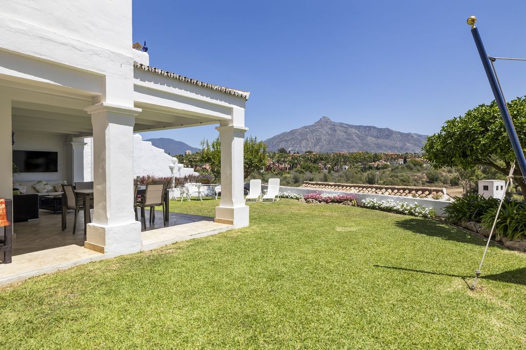 Luxury House for sale in Marbella, 1 290 000 €, Photo 6