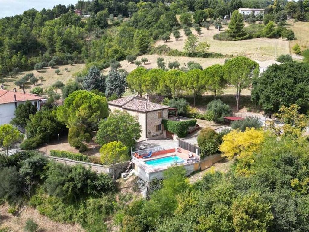 Maison de luxe à vendre à San Severino Marche, 480 000 €, Photo 3