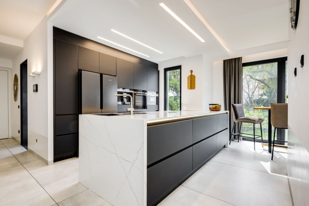 Maison de luxe à vendre à Munich, 1 849 000 €, Photo 1