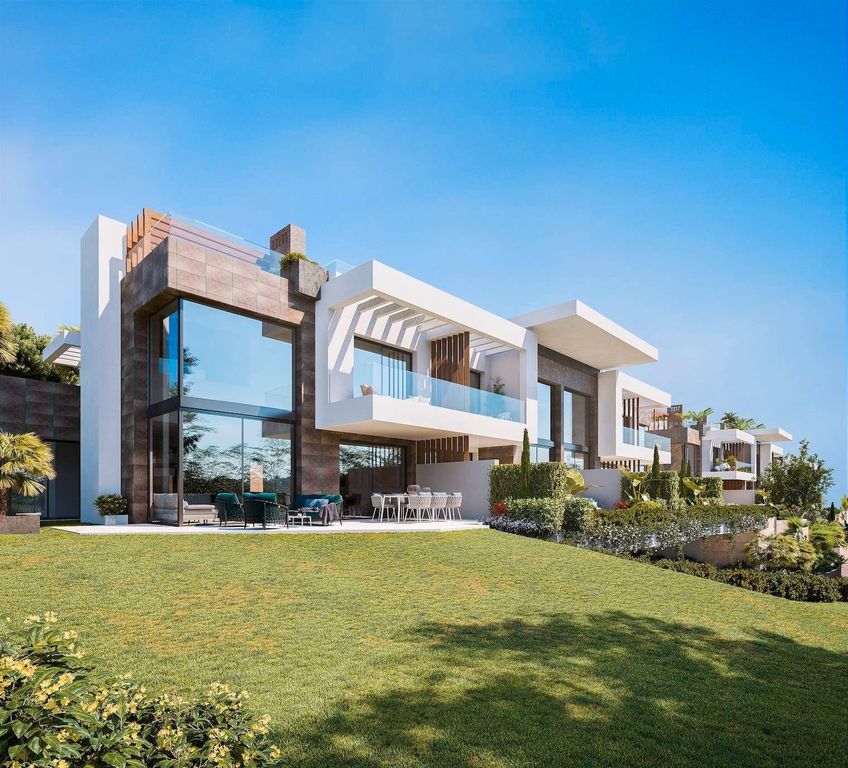 Maison de luxe à vendre à Marbella, 1 820 000 €, Photo 1
