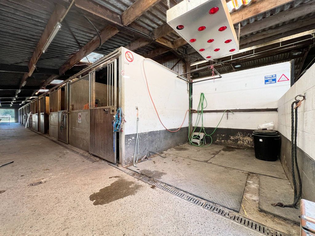 Luxury House for sale in Rebecq, 790 000 €, Photo 2