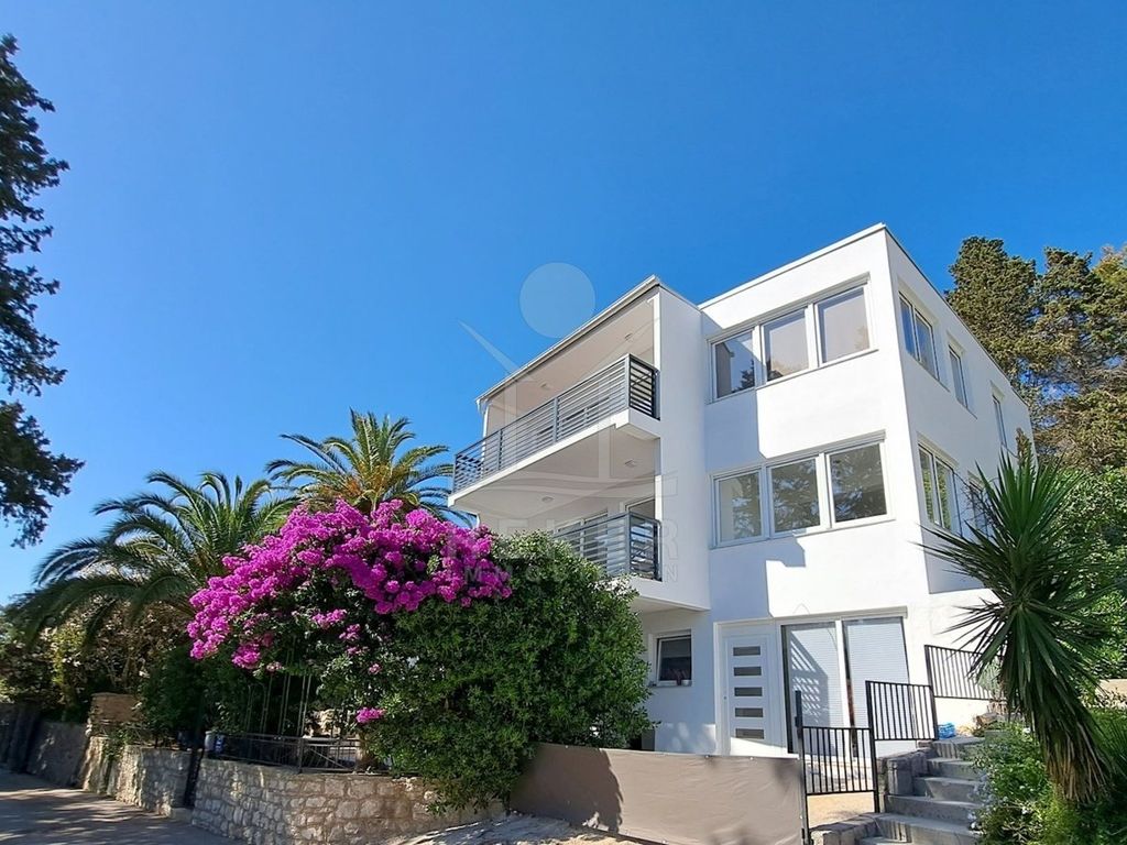 Maison de luxe à vendre à Mali Lošinj, 0 €, Photo 4