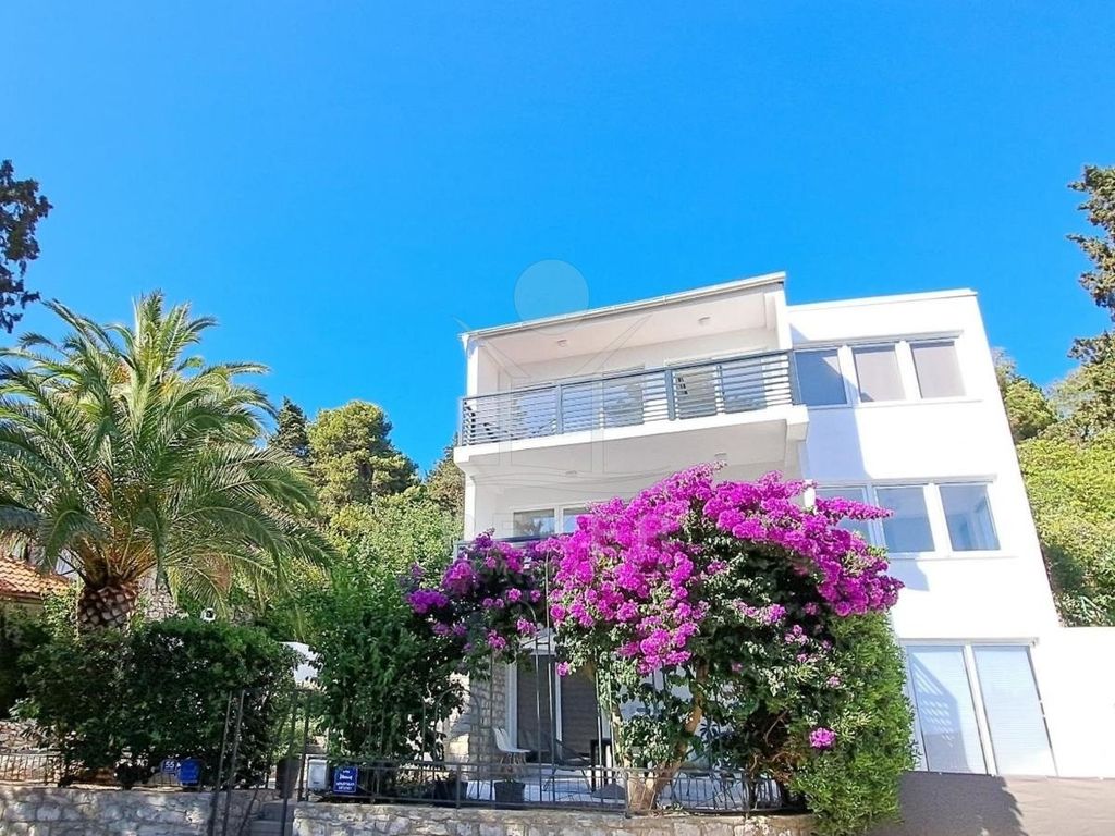 Maison de luxe à vendre à Mali Lošinj, 0 €, Photo 2