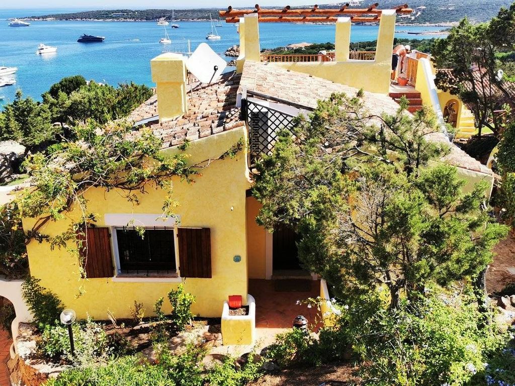 Luxury House for sale in Porto Cervo, 1 800 000 €, Photo 1