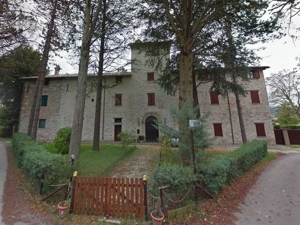 Luxury House for sale in Gubbio, 1 000 000 €, Photo 1