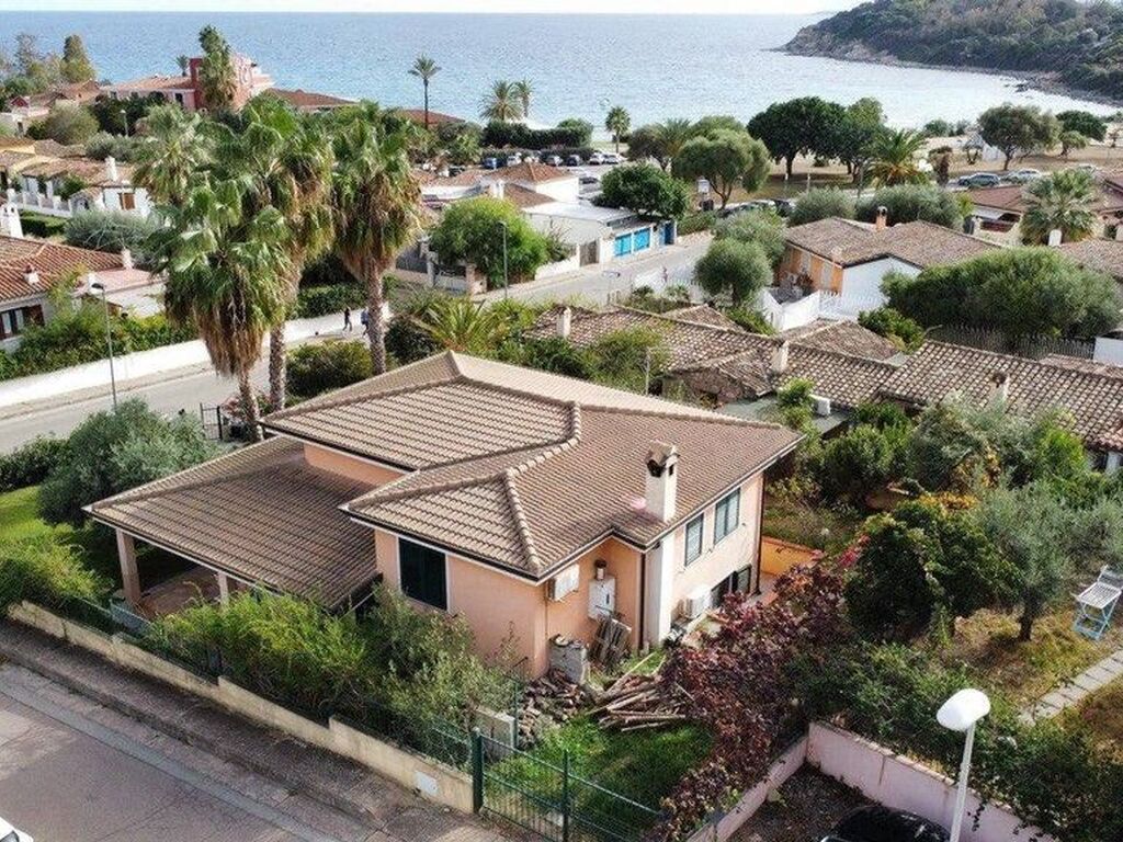 Maison de luxe à vendre à Tortolì, 550 000 €, Photo 1