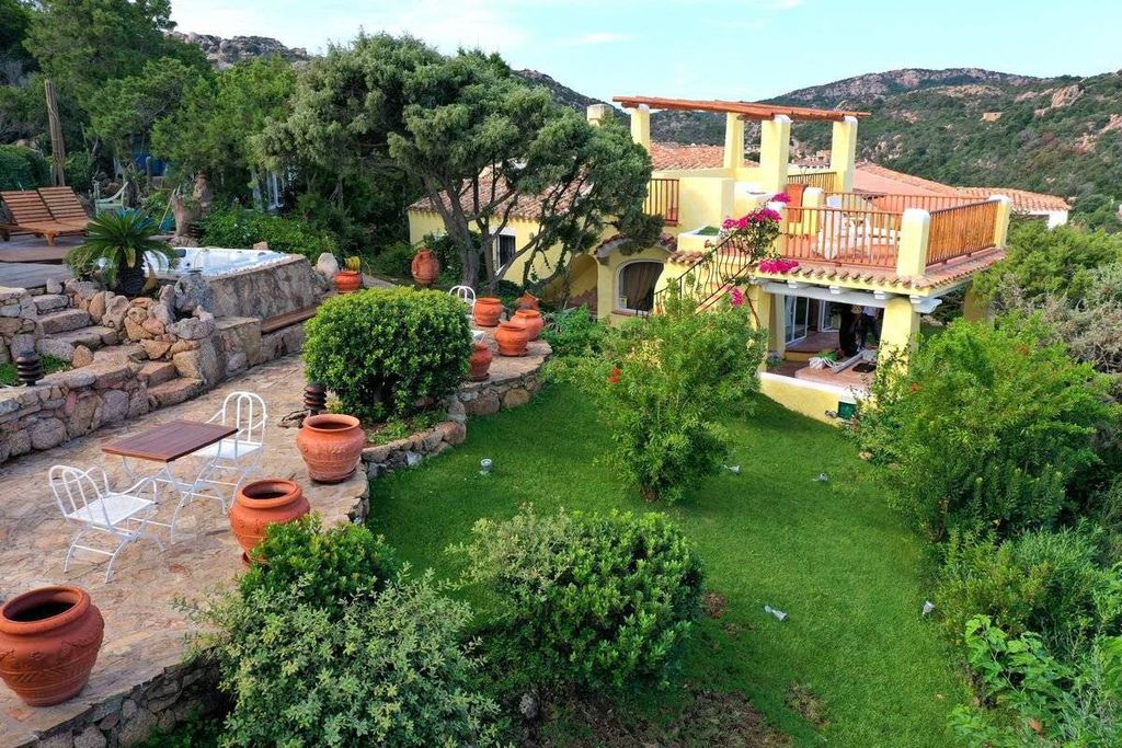 Luxury House for sale in Porto Cervo, 1 800 000 €, Photo 3
