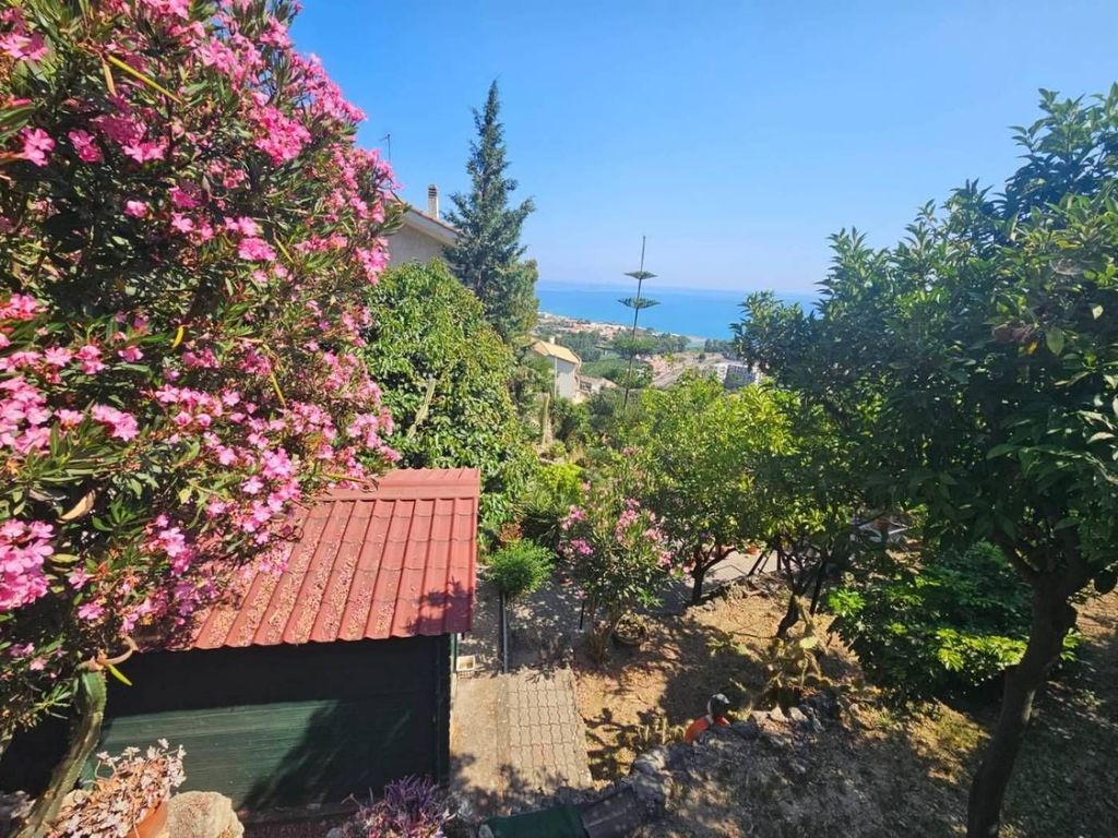 Maison de luxe à vendre à Ventimiglia, 850 000 €, Photo 4