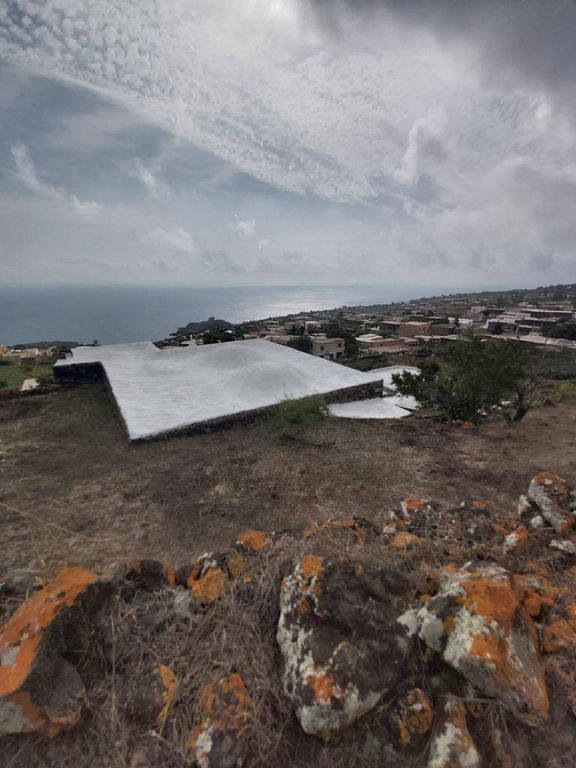 Luxury House for sale in Pantelleria, 650 000 €, Photo 3