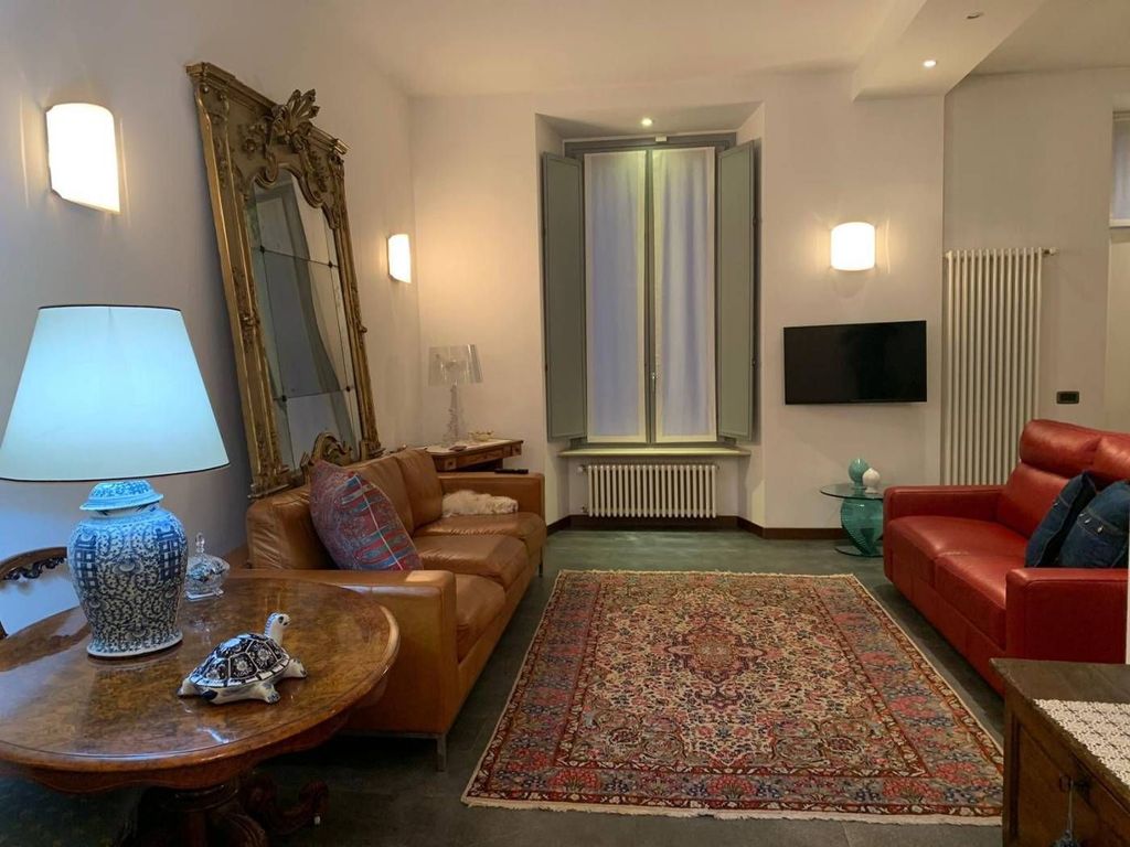 Luxury Apartment for sale in Como, 1 200 000 €, Photo 5