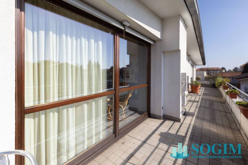 Appartement de luxe à vendre à Cantù, 498 000 €, Photo 4