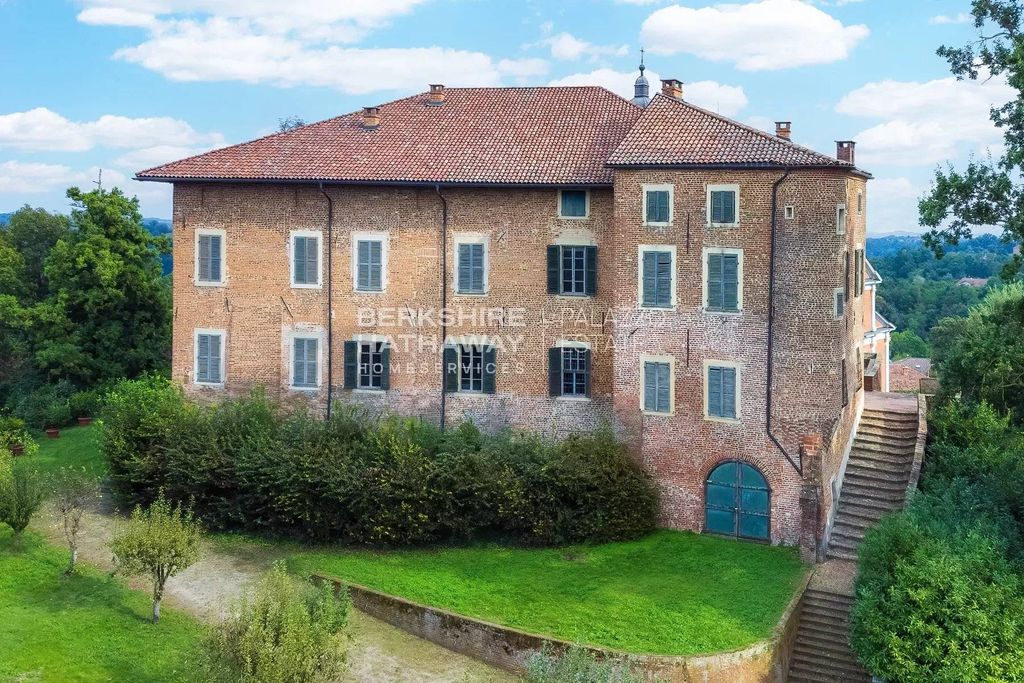Maison de luxe à vendre à Roatto, 1 800 000 €, Photo 2