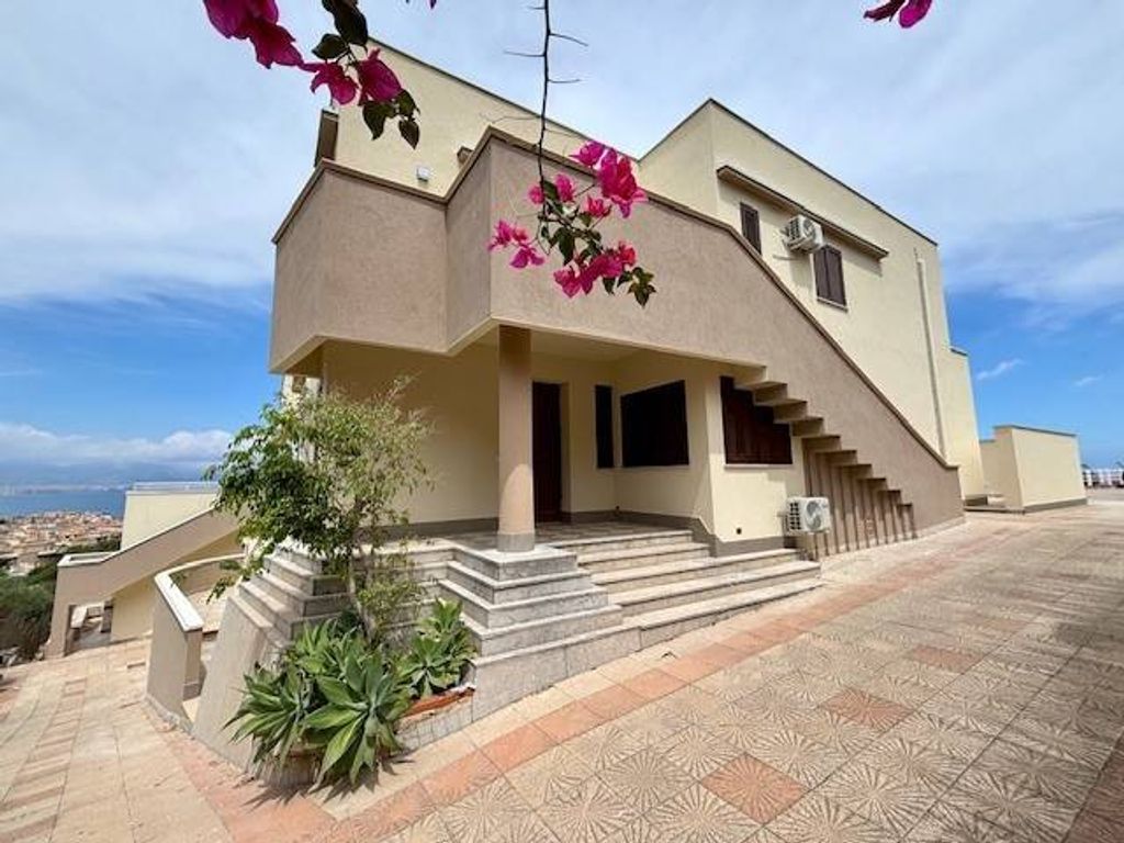 Luxury House for sale in Bagheria, 1 200 000 €, Photo 1