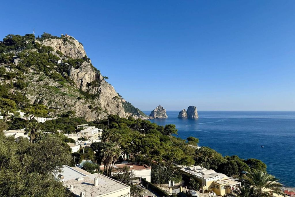 Luxury House for sale in Capri, 2 400 000 €, Photo 1
