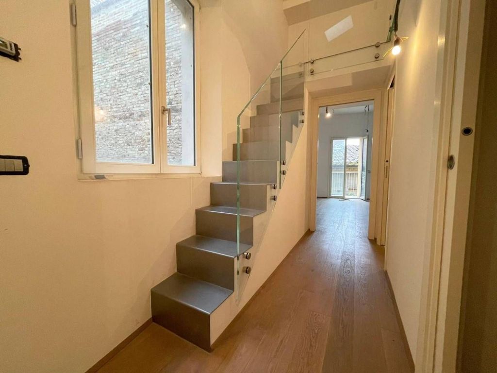 Luxury Apartment for sale in Siena, 850 000 €, Photo 4