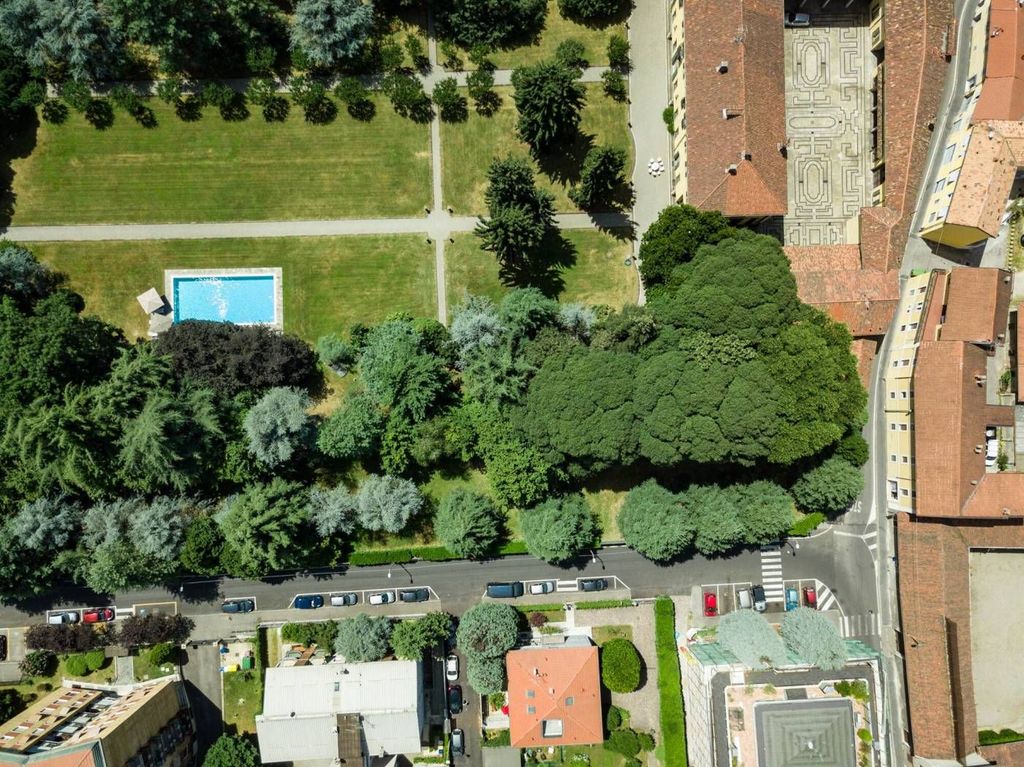 Luxury House for sale in Paderno Dugnano, 5 000 000 €, Photo 3