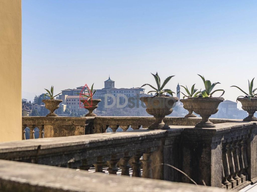 Appartement de luxe à vendre à Bergamo, 2 490 000 €, Photo 7