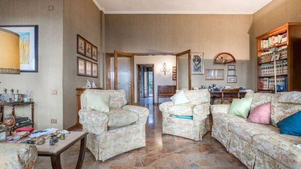 Appartement de luxe à vendre à Florence, 840 000 €, Photo 2