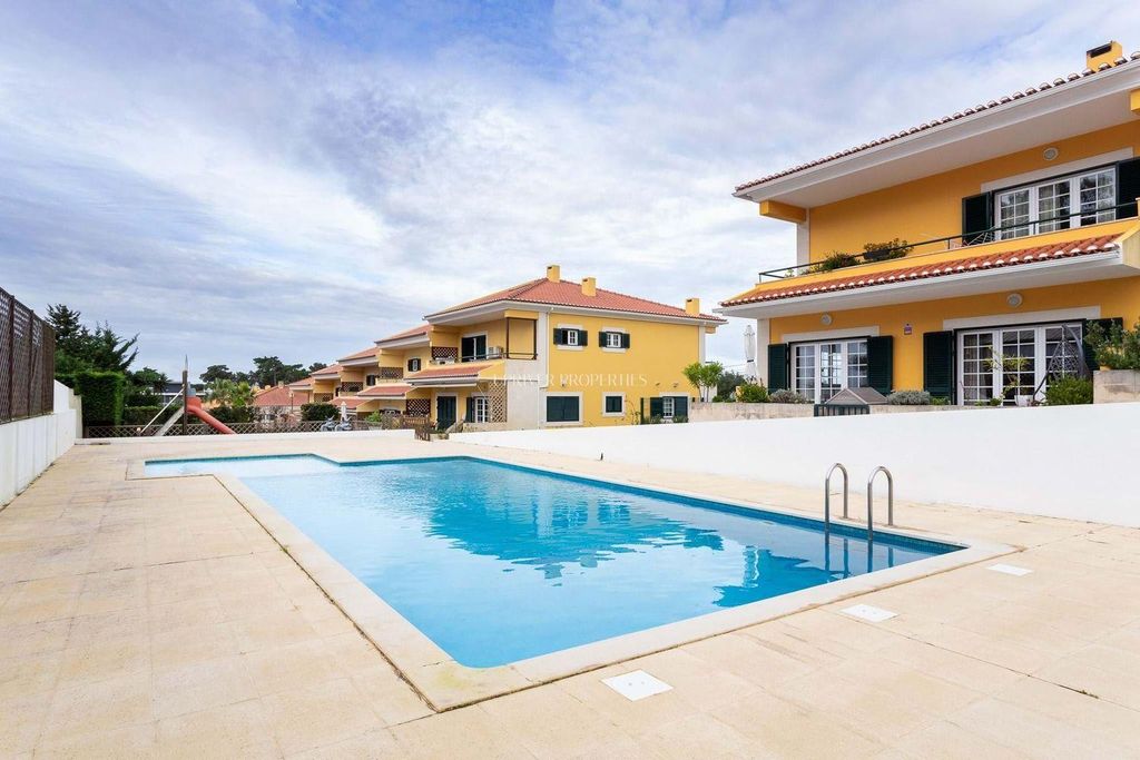Luxury House for sale in Cascais, 1 250 000 €, Photo 1