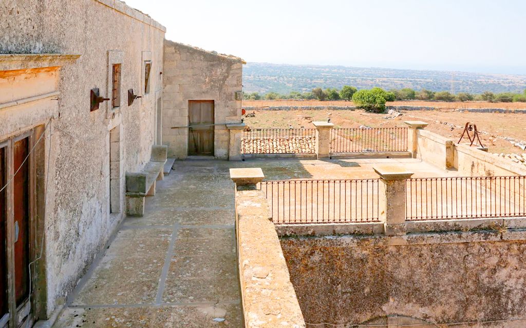 Maison de luxe à vendre à Ragusa, 1 400 000 €, Photo 1