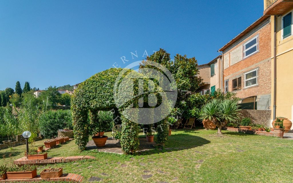 Maison de luxe à vendre à Chianni, 1 000 000 €, Photo 1