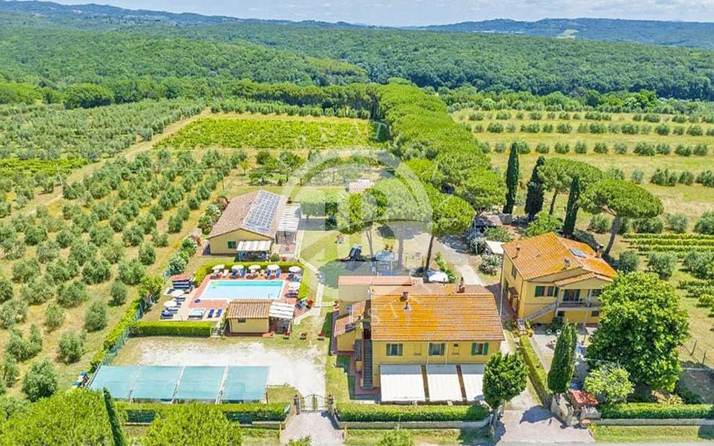Luxury House for sale in Cecina, 1 980 000 €, Photo 1