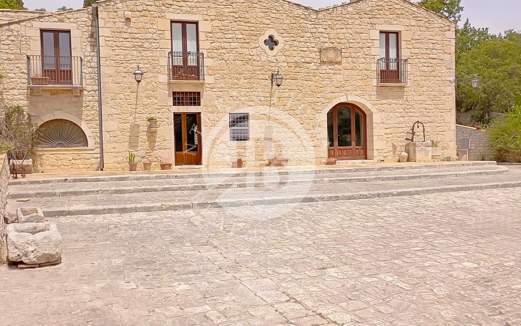 Luxury House for sale in Modica, 1 100 000 €, Photo 7