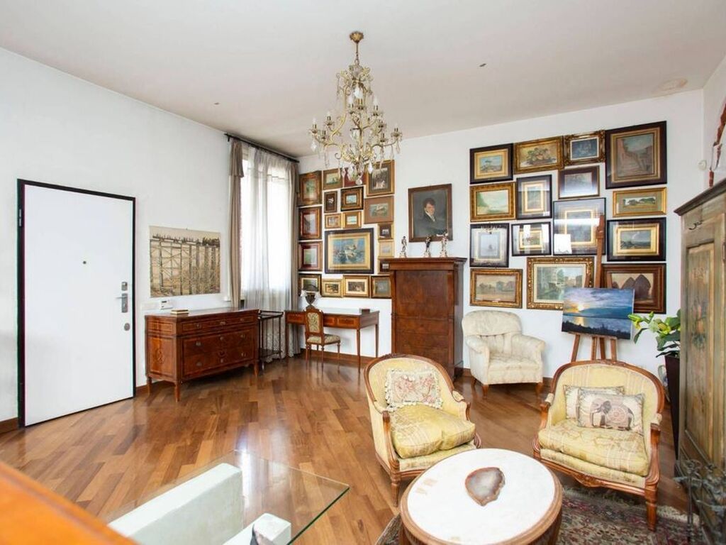 Appartement de luxe à vendre à Milan, 1 080 000 €, Photo 3