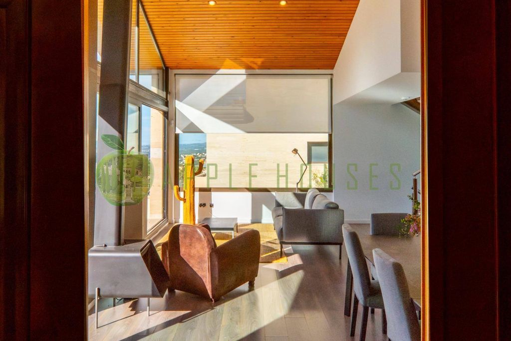 Maison de luxe à vendre à Sitges, 880 000 €, Photo 4