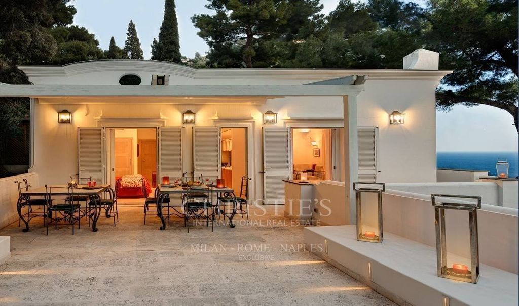 Luxury House for sale in Capri, 2 700 000 €, Photo 1