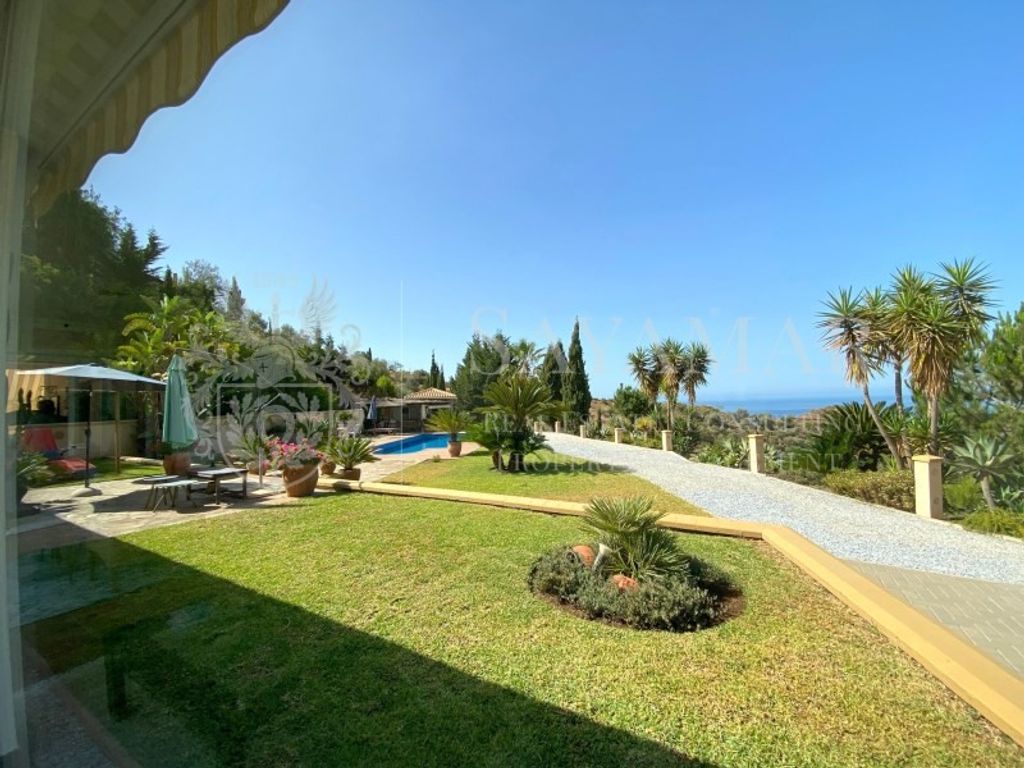 Maison de luxe à vendre à Sayalonga, 740 000 €, Photo 2