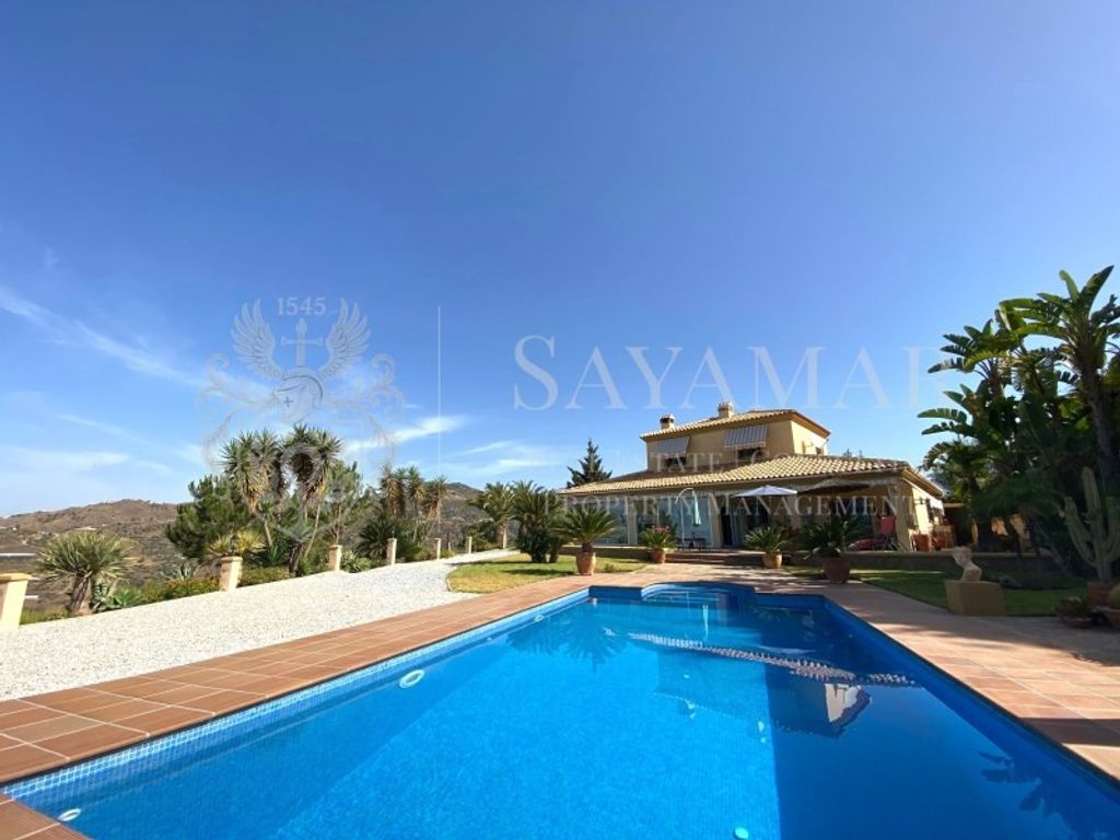 Maison de luxe à vendre à Sayalonga, 740 000 €, Photo 3