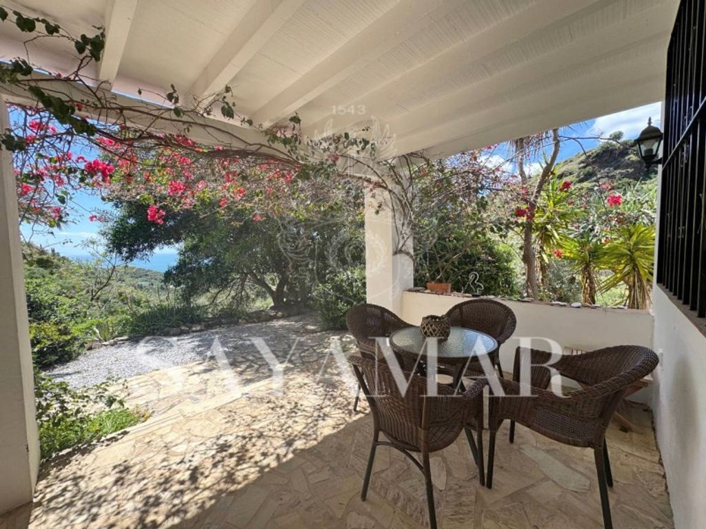 Luxury House for sale in Sayalonga, 490 000 €, Photo 3