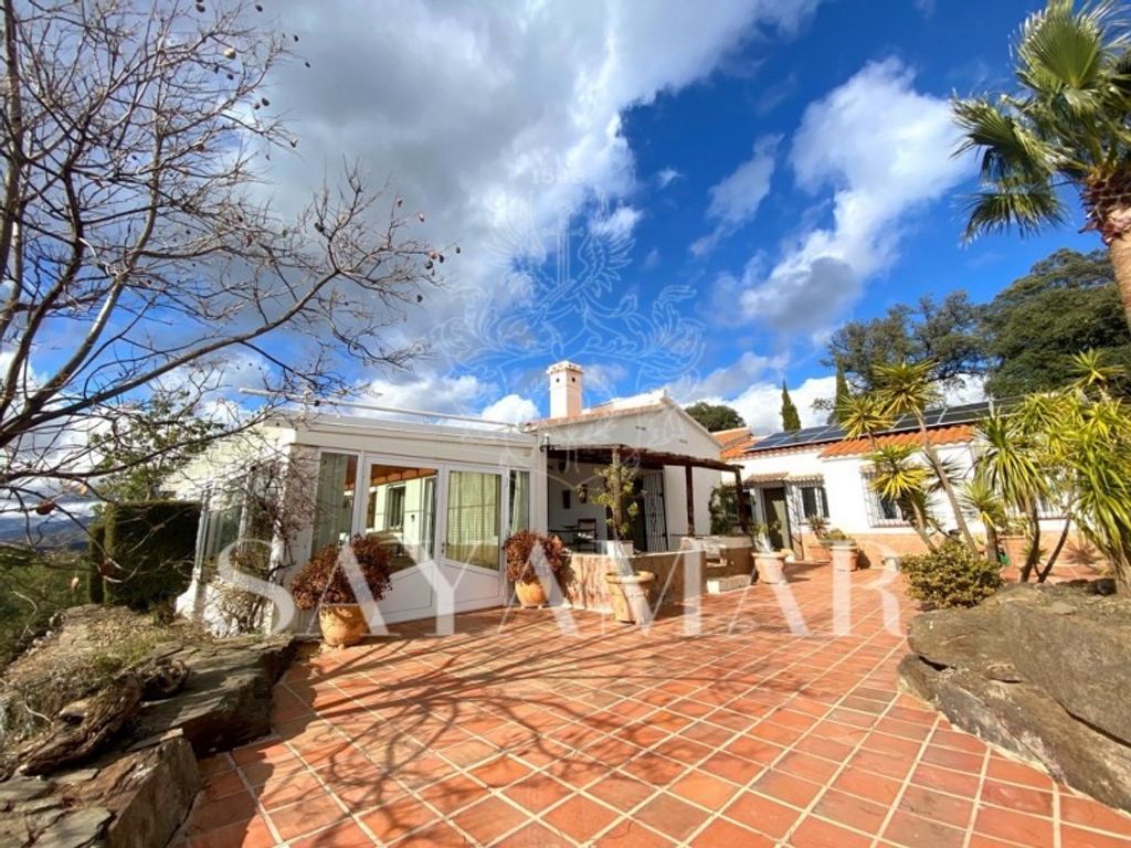 Luxury House for sale in Sayalonga, 1 200 000 €, Photo 4