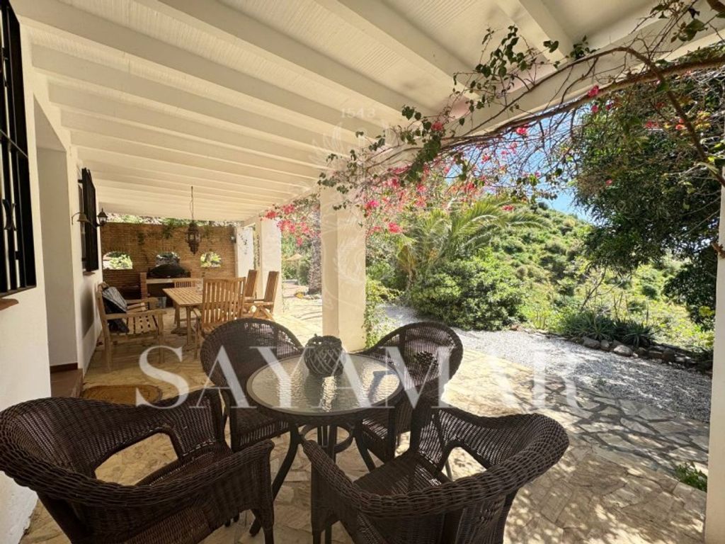 Luxury House for sale in Sayalonga, 490 000 €, Photo 4