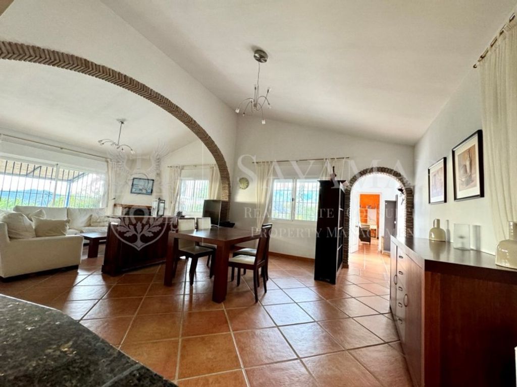 Maison de luxe à vendre à Sayalonga, 440 000 €, Photo 5