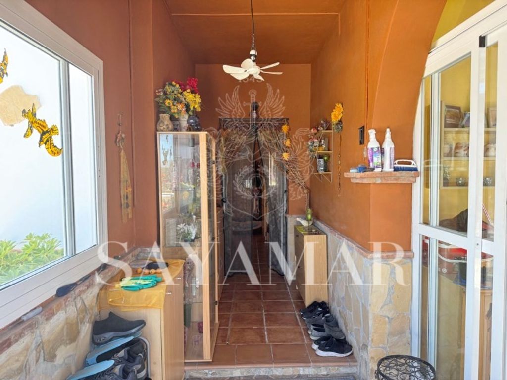 Luxury House for sale in Sayalonga, 540 000 €, Photo 5