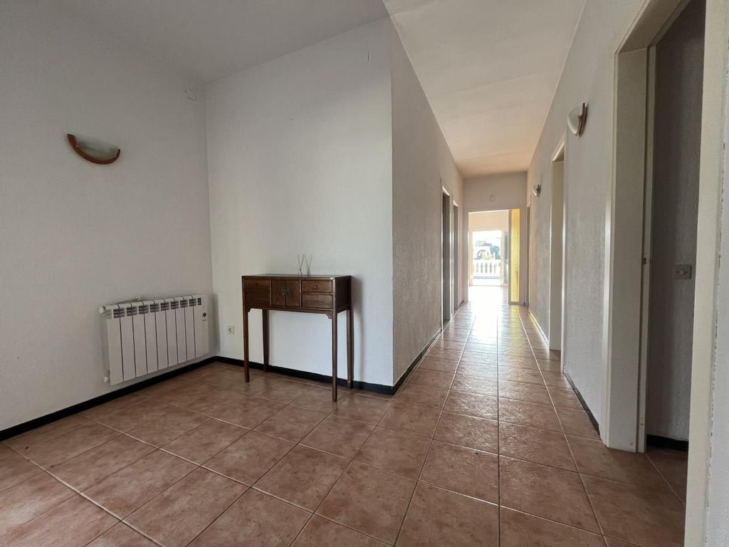 Luxury House for sale in Empuriabrava, 1 200 000 €, Photo 3