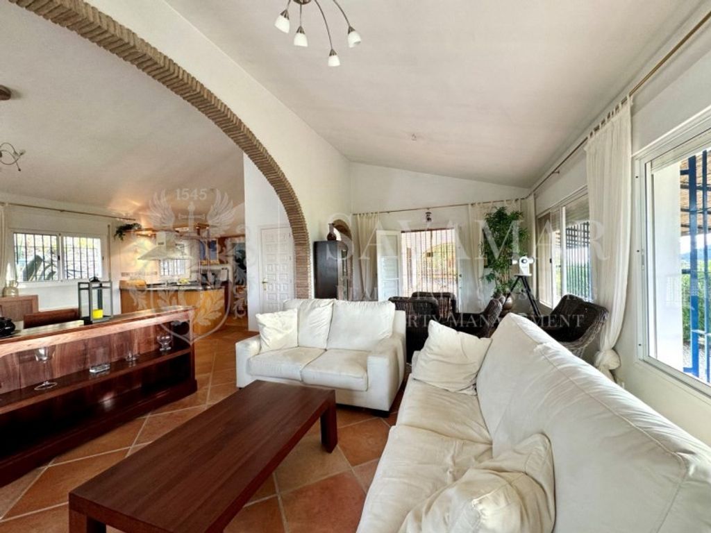 Maison de luxe à vendre à Sayalonga, 440 000 €, Photo 7